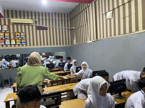 SUASANA PENILAIAN AKHIR SUMATIF SATUAN PENDIDIKAN